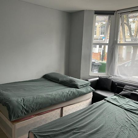 Sterne Street 4 Person Room London Exterior foto